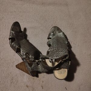 Vince Camuto Metallic Gray Woven Heeled Sandals